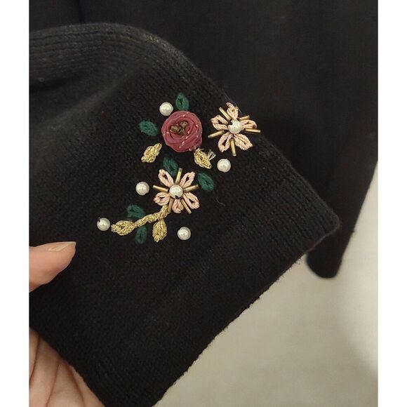 NWT Christmas/holiday Sweater Cardigan w Stockings Bows Golden vines buttons Siz - Picture 12 of 13